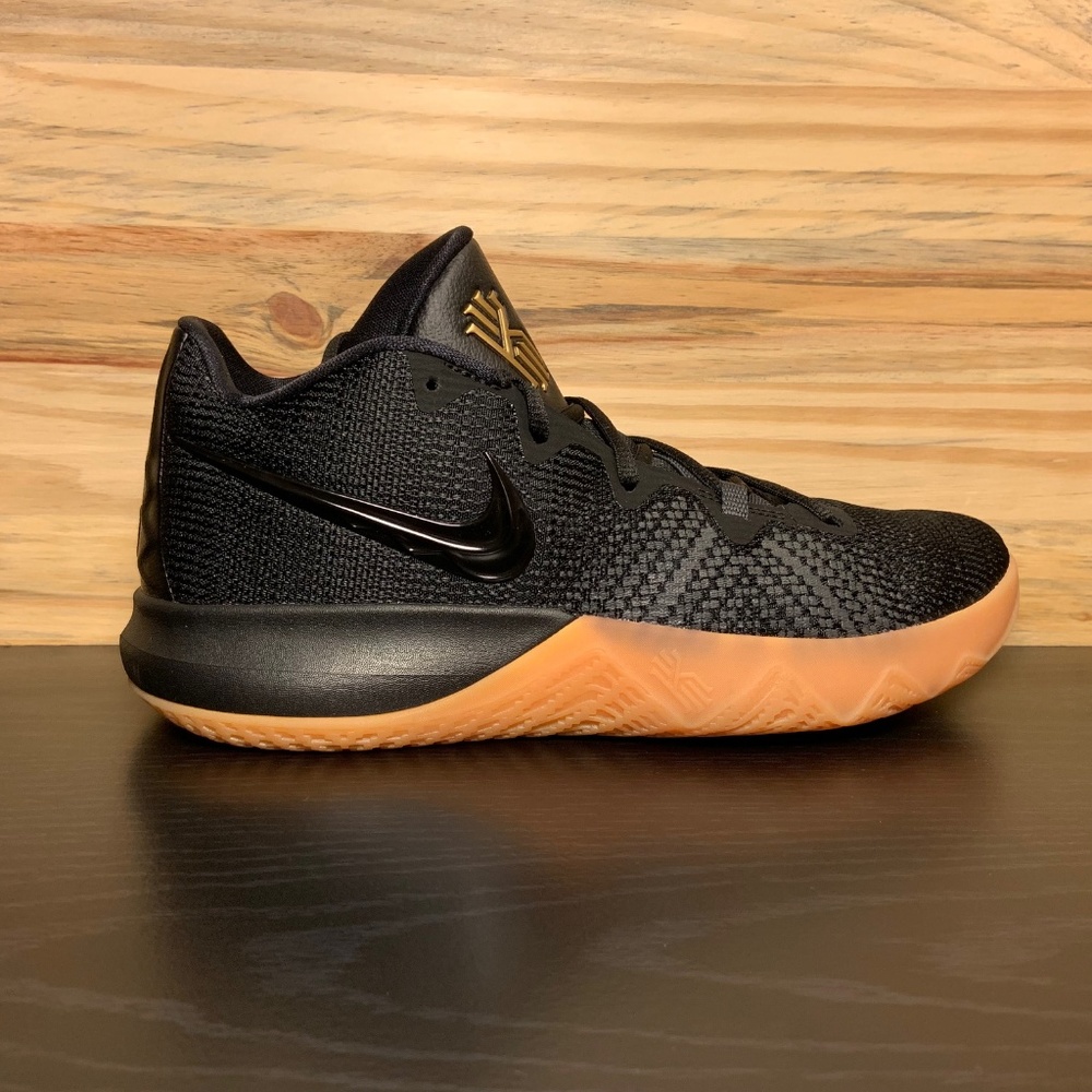 New Nike Kyrie Irving Black Gold Basketball Shoes - Picture 2 of 7